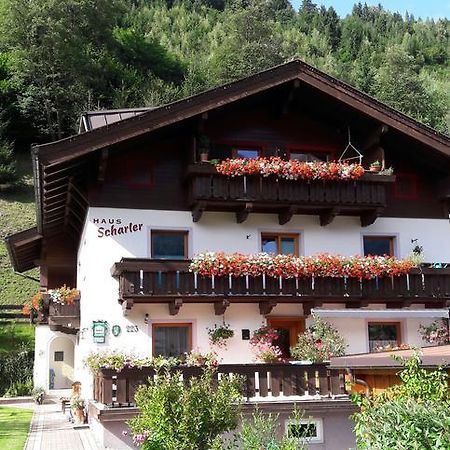 ホテル Haus Scharler, Talstation Neukirchen am Großvenediger エクステリア 写真