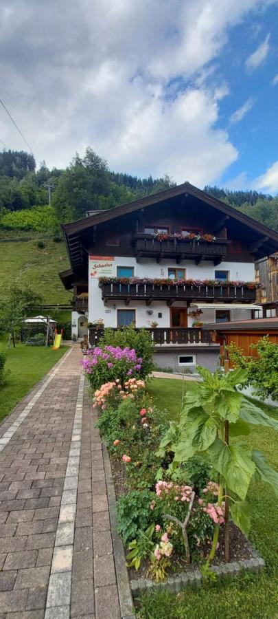 ホテル Haus Scharler, Talstation Neukirchen am Großvenediger エクステリア 写真